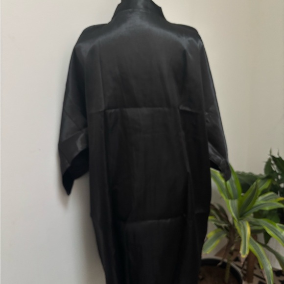 Black Kimono Robe + Eye Mask Set - Picture 2 of 3